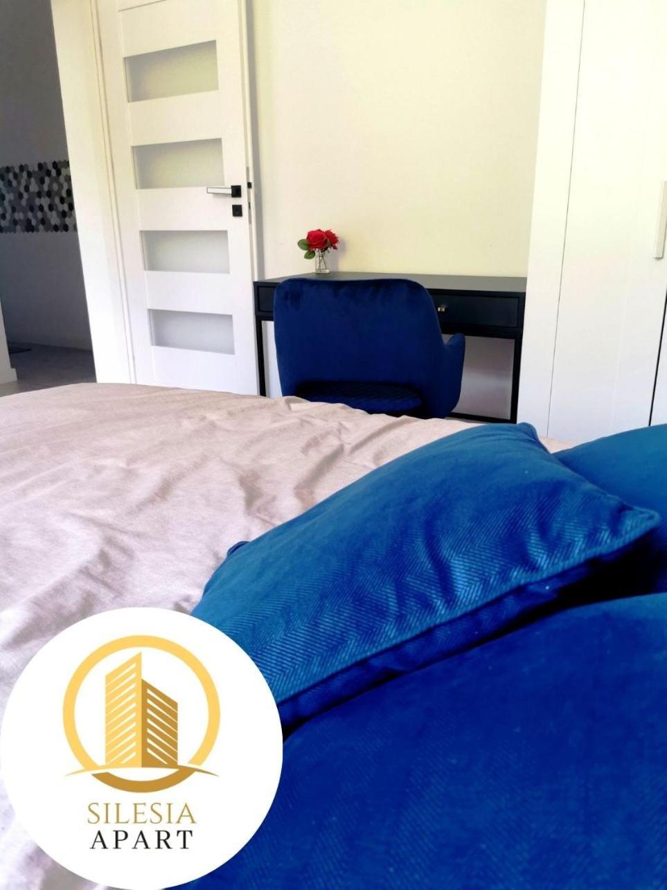 Apartament Granatowy Tychy Exterior foto